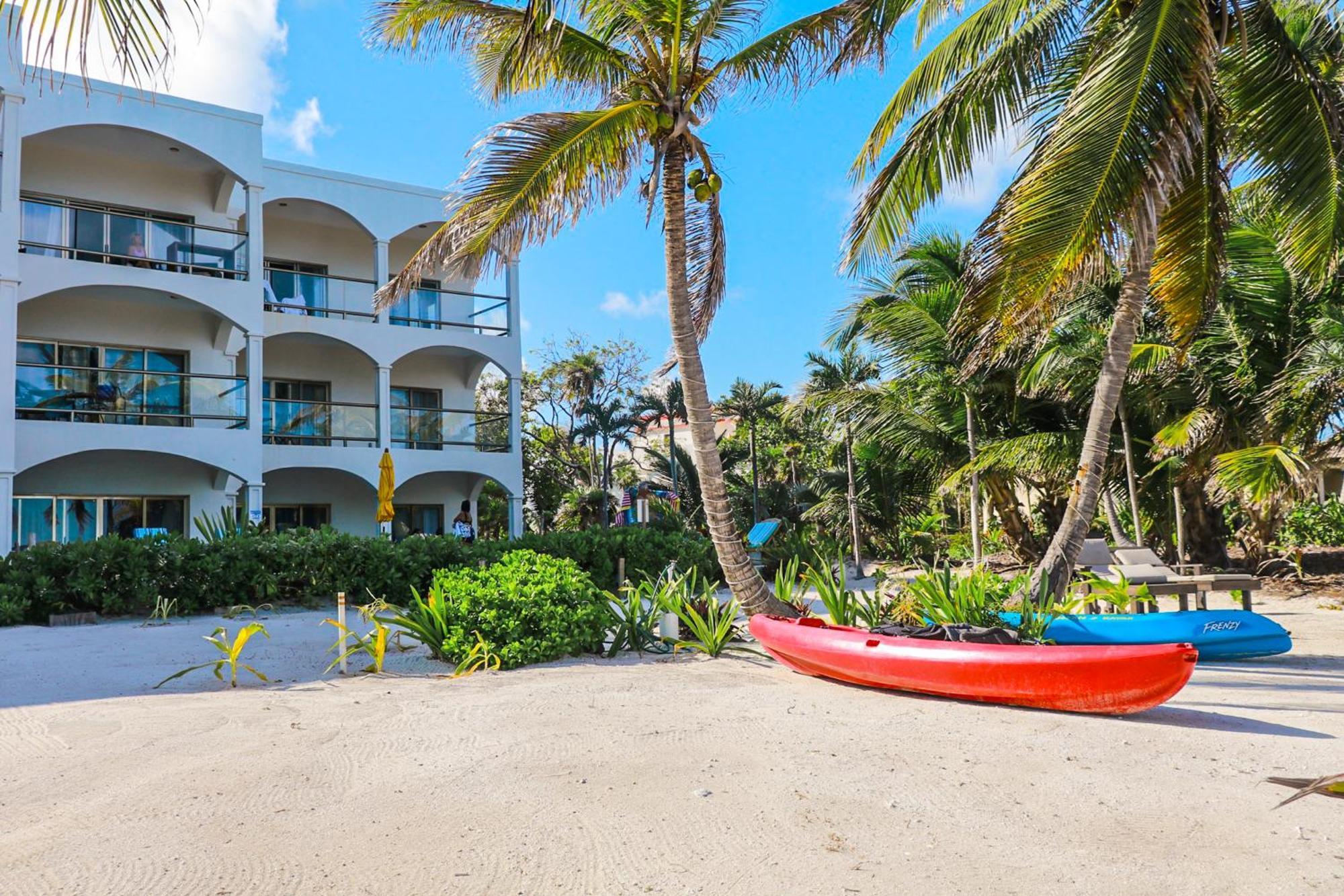 Blue Water Beach Villas San Pedro  Quarto foto