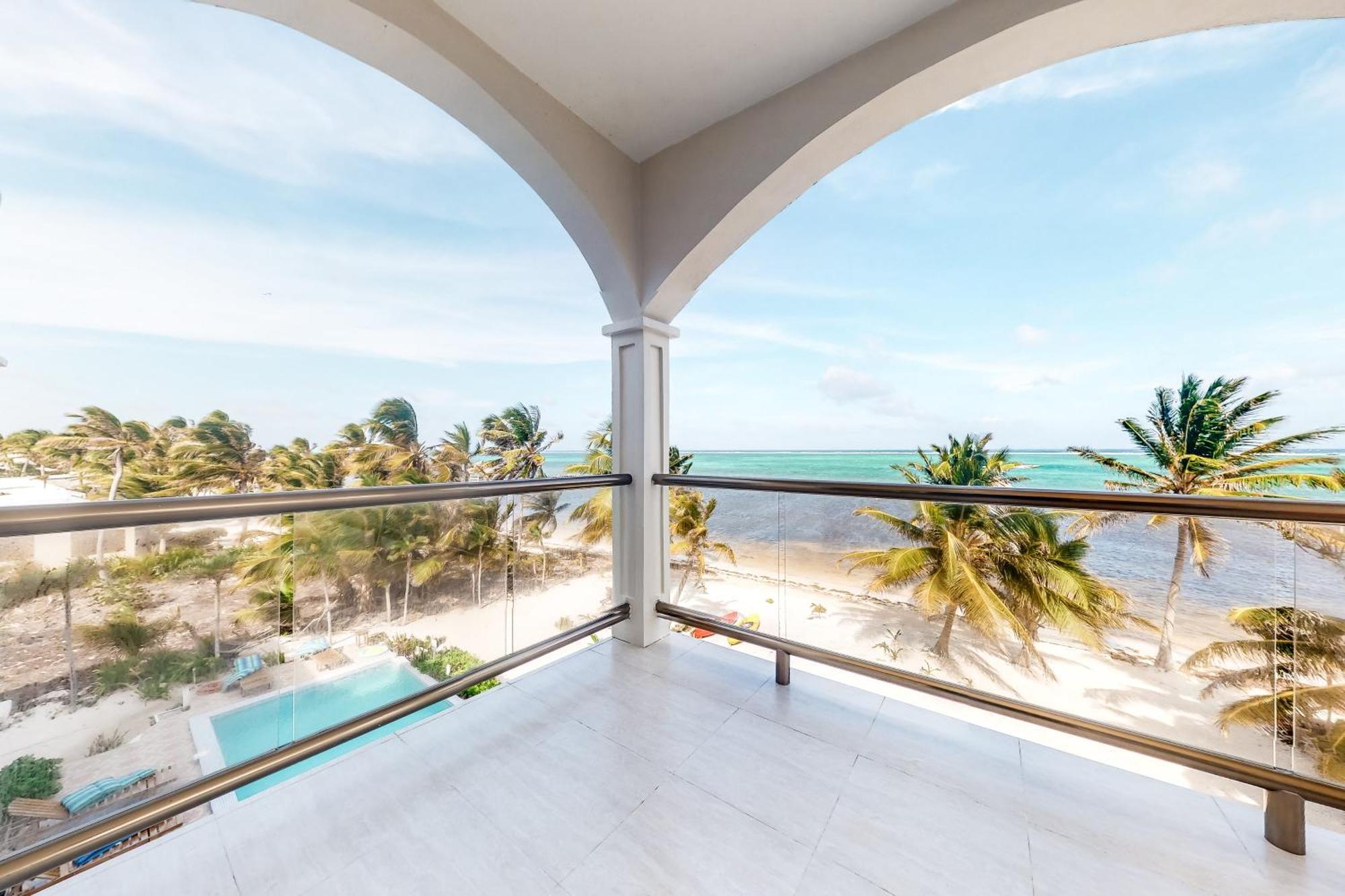 Blue Water Beach Villas San Pedro  Quarto foto