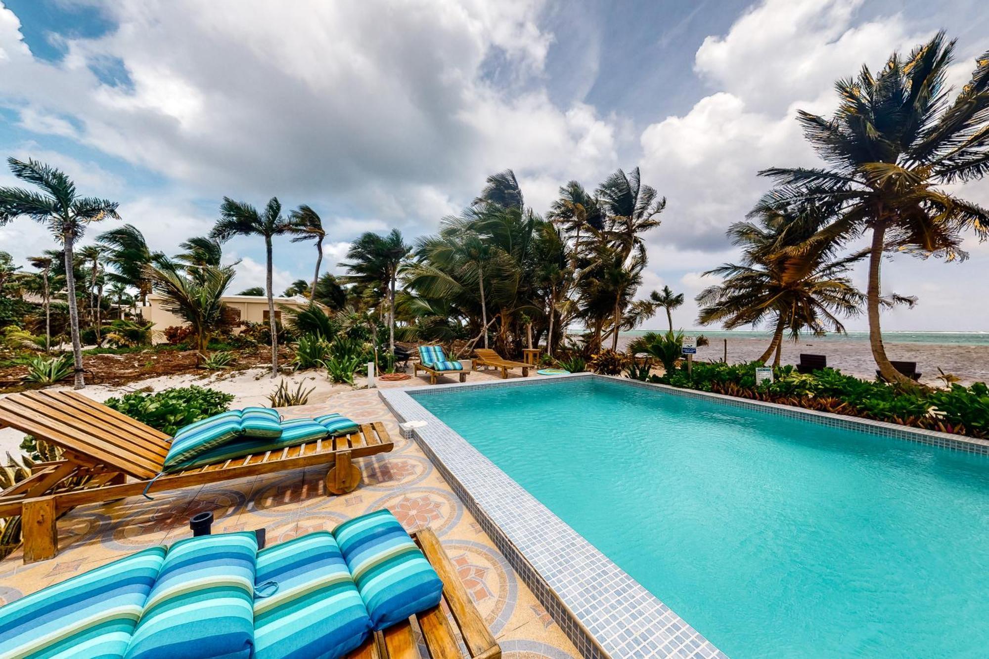 Blue Water Beach Villas San Pedro  Quarto foto