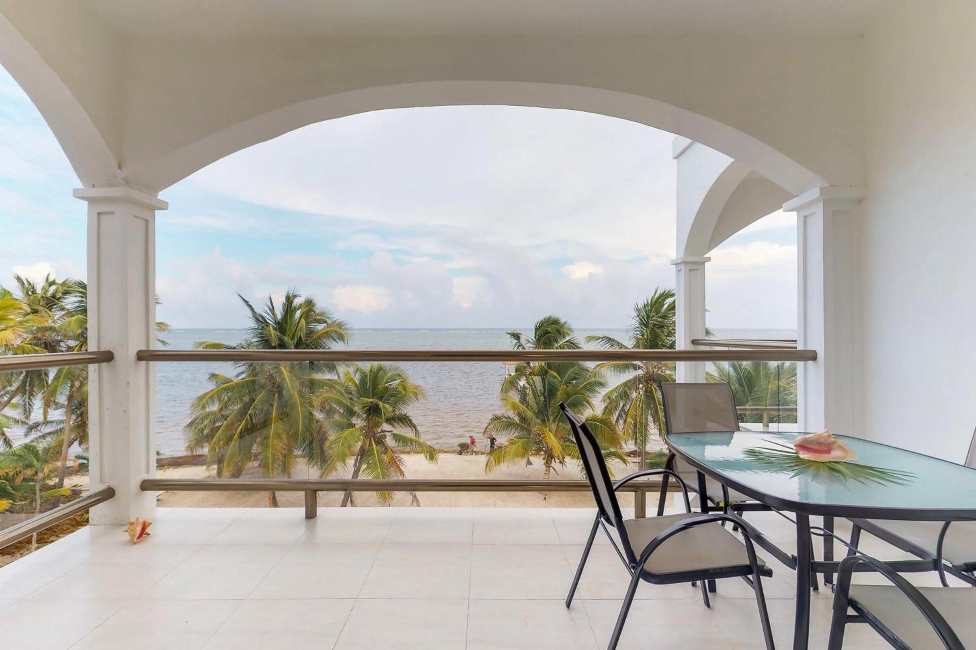 Blue Water Beach Villas San Pedro  Quarto foto