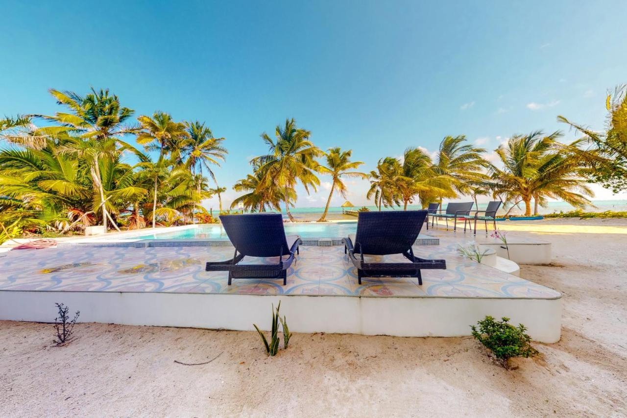 Blue Water Beach Villas San Pedro  Exterior foto